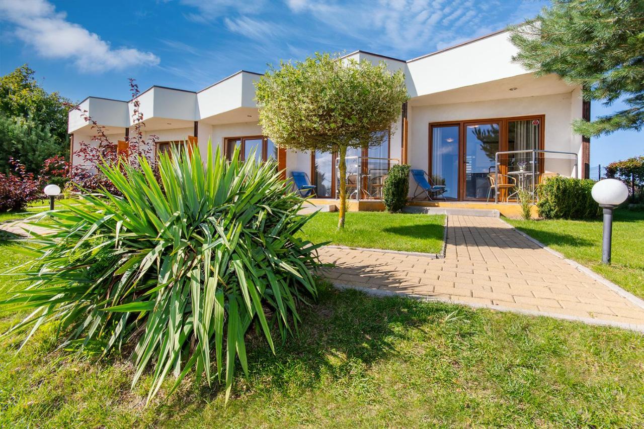 Oasis Villa Gąski Exterior foto